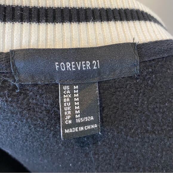 Forever 21 Varsity Sweatshirt Bomber Jacket Womens Medium Striped Cuffs - Picture 5 of 9